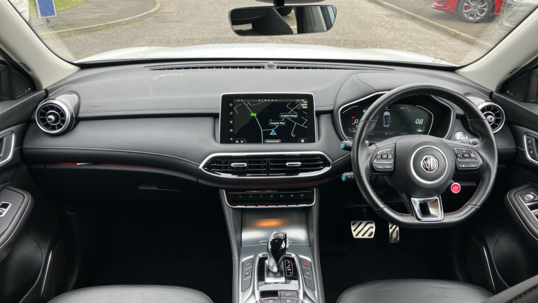 MG HS 1.5 T-GDI Trophy 5dr DCT Petrol Hatchback